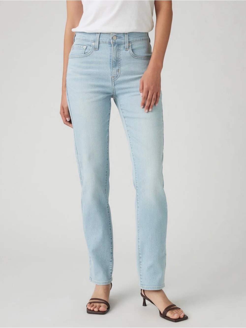 Levi's Women's 724 High Rise Slim Straight Jeans - Eternal Indigo Light Wash